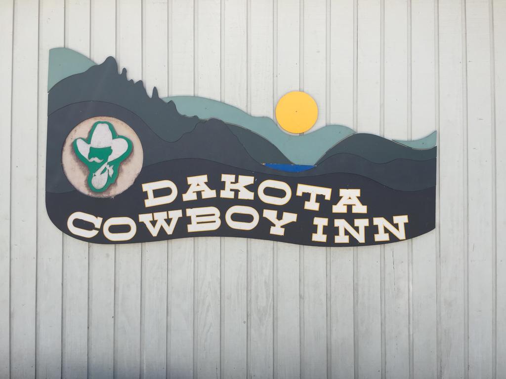 Dakota Cowboy Inn Custer Dış mekan fotoğraf